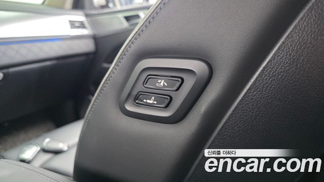 KG Mobility Rexton 2021 — photo 17