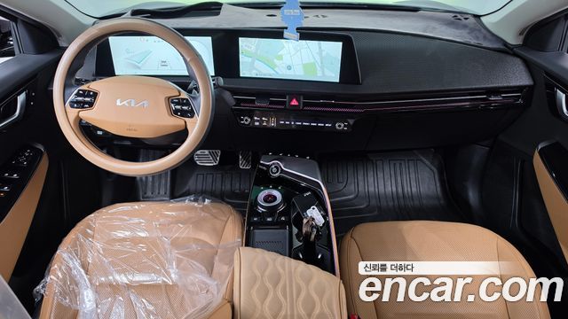 Kia EV6 2023 — photo 10