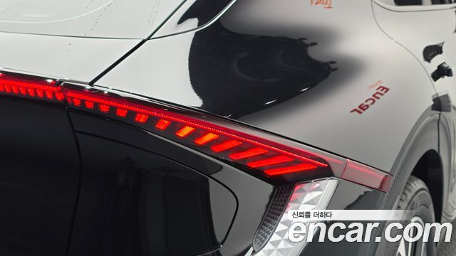 Kia EV6 2023 — photo 9