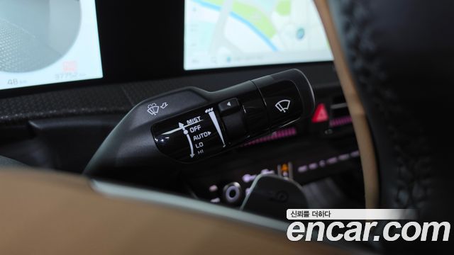Kia EV6 2023 — photo 27