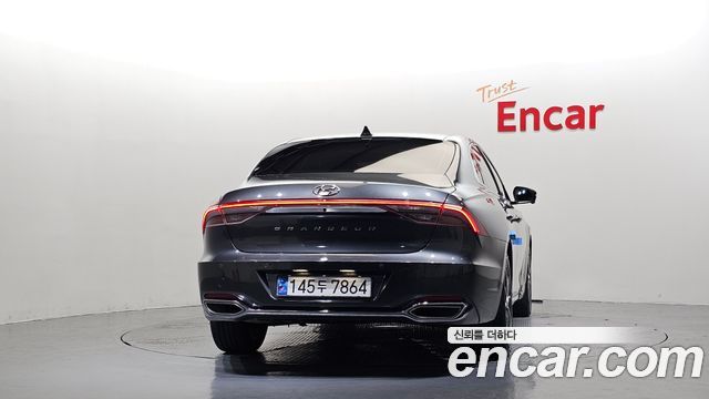 Hyundai Grandeur 2022 — photo 4