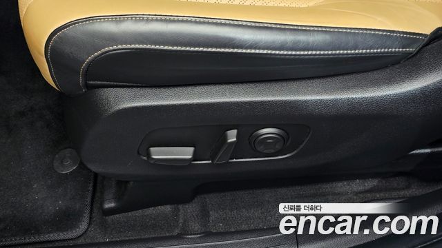 Kia Canival 2023 — photo 27