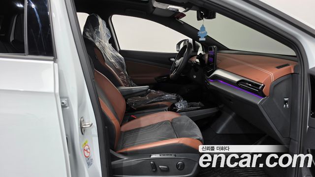 Volkswagen ID.4 2023 — photo 16