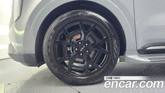 Kia Canival 2025 — photo 5