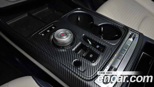 Kia Canival 2025 — photo 9