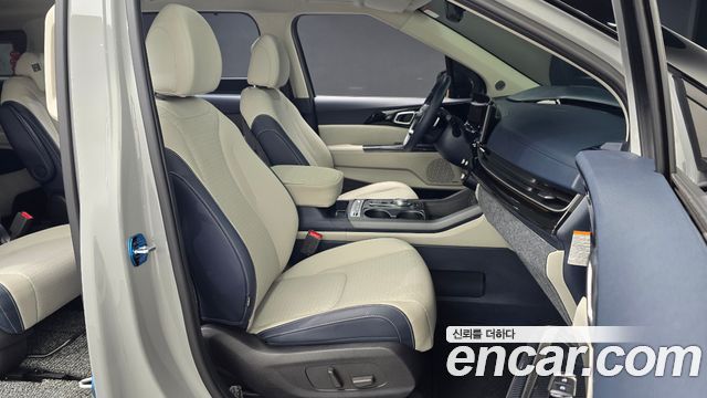 Kia Canival 2025 — photo 10