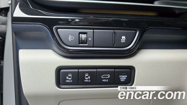 Kia Canival 2025 — photo 14