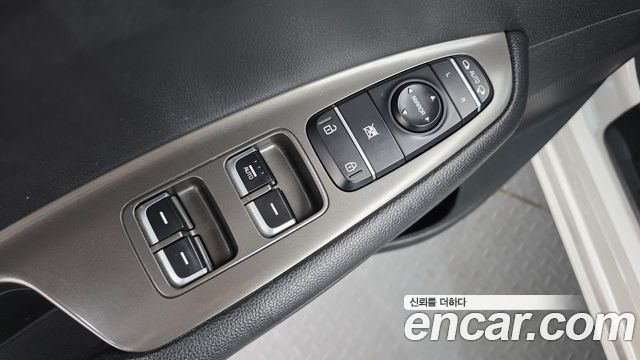 Kia K5 2020 — photo 11