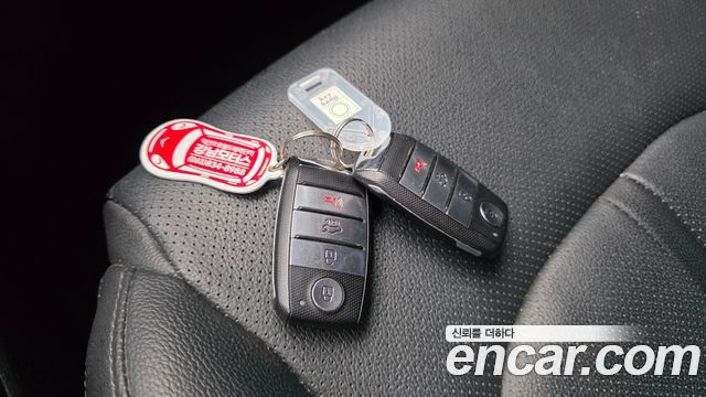 Kia K5 2020 — photo 19