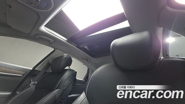 Hyundai Genesis 2016 — photo 10