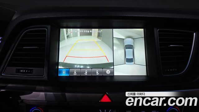 Hyundai Genesis 2016 — photo 17