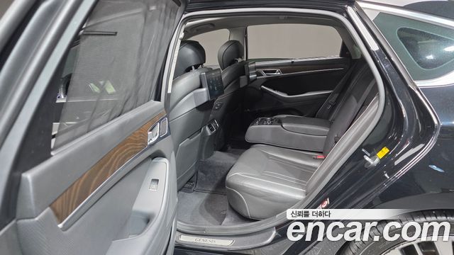 Hyundai Genesis 2016 — photo 18