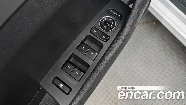 Hyundai Sonata 2018 — photo 12