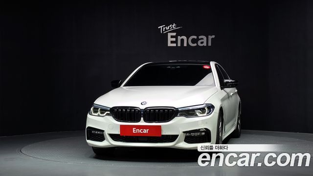 BMW 5-Series 2018 — photo 4