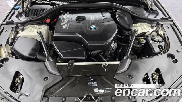 BMW 5-Series 2018 — photo 6