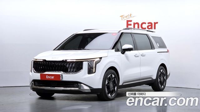 Kia Canival 2024 — photo 1