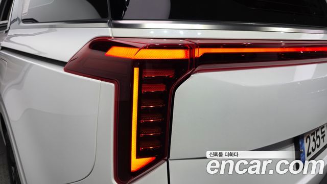Kia Canival 2024 — photo 9