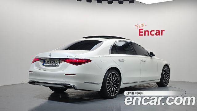 Mercedes-Benz S-Class 2022 — photo 2