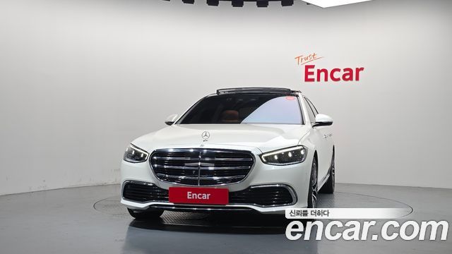 Mercedes-Benz S-Class 2022 — photo 3