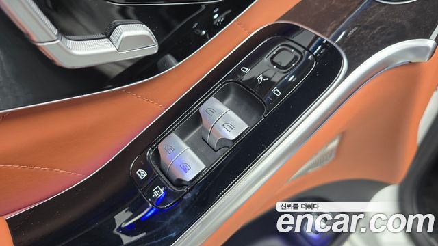 Mercedes-Benz S-Class 2022 — photo 27