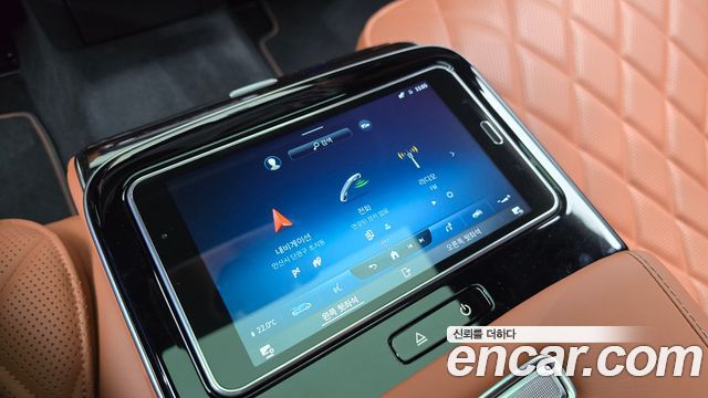 Mercedes-Benz S-Class 2022 — photo 31