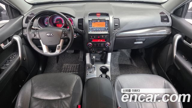 Kia Sorento 2012 — photo 10