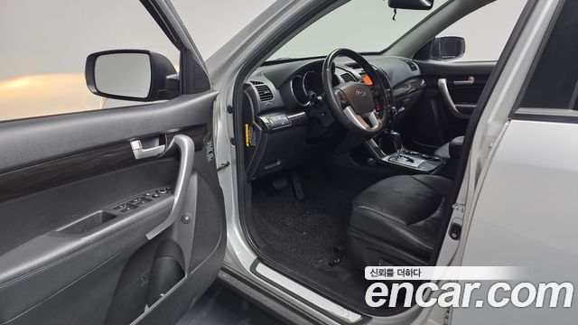 Kia Sorento 2012 — photo 13