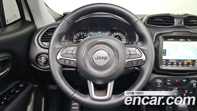 Jeep Renegade 2022 — photo 22