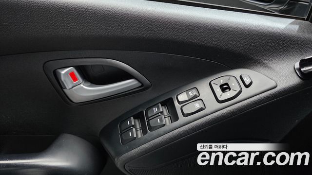 Hyundai Tucson 2015 — photo 25