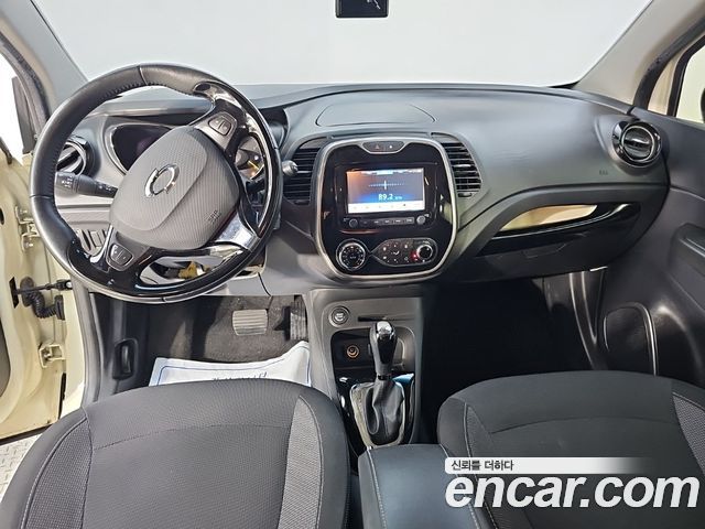 Renault Korea QM3 2015 — photo 5