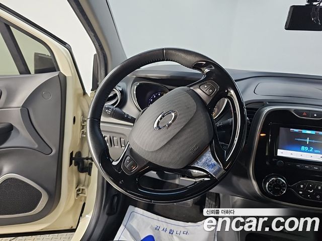 Renault Korea QM3 2015 — photo 9