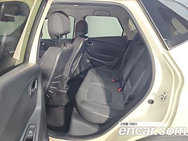 Renault Korea QM3 2015 — photo 12