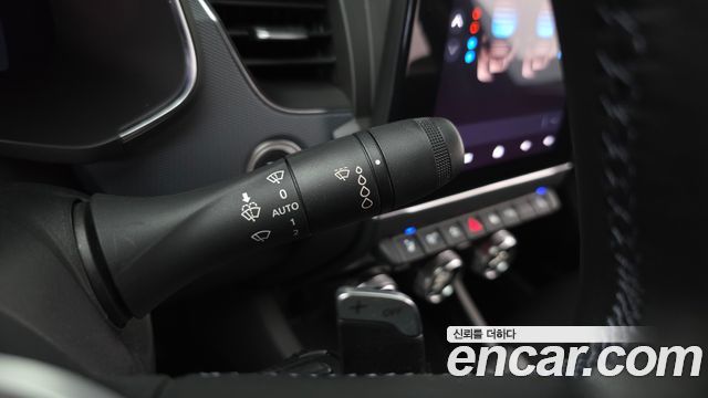 Renault Korea XM3 2022 — photo 22