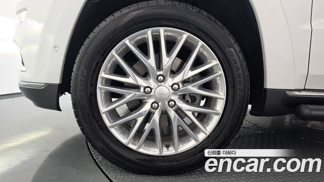 Jeep Cherokee 2018 — photo 5