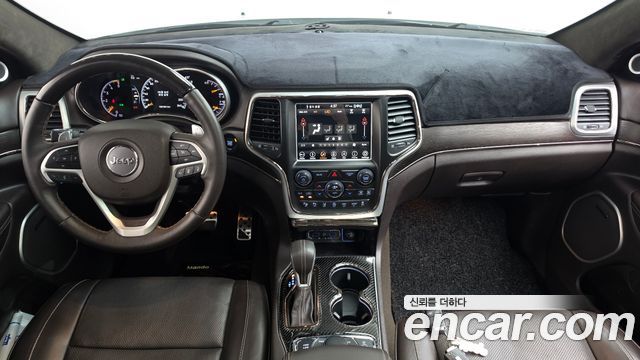 Jeep Cherokee 2018 — photo 10