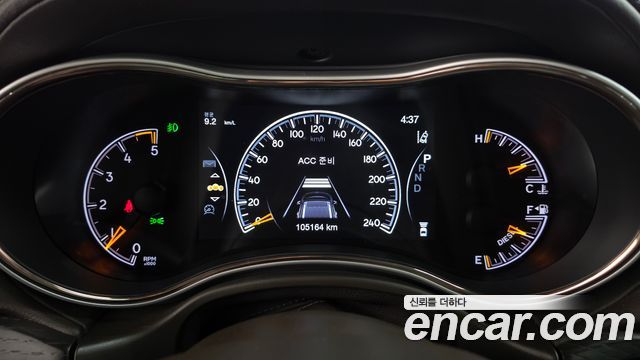 Jeep Cherokee 2018 — photo 11