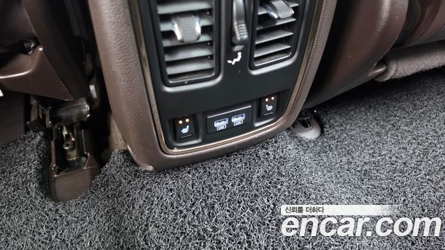Jeep Cherokee 2018 — photo 25