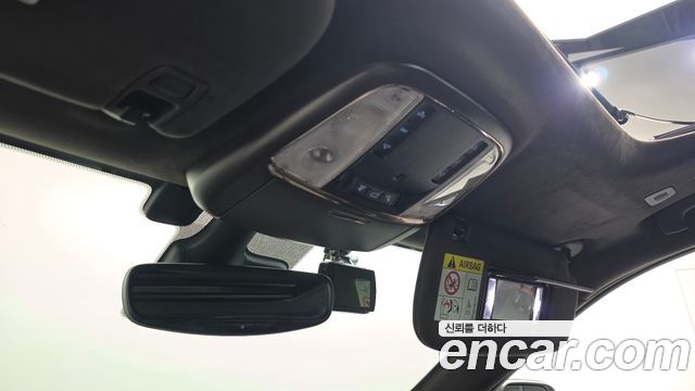 Jeep Cherokee 2018 — photo 32