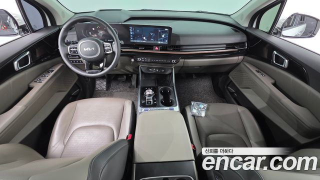 Kia Canival 2024 — photo 10