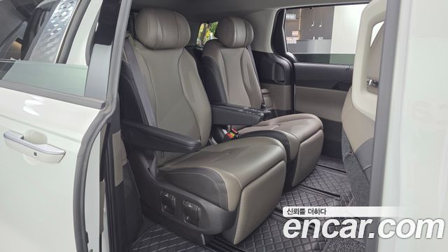 Kia Canival 2024 — photo 17