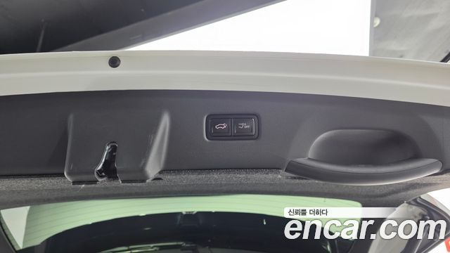 Kia Canival 2024 — photo 23