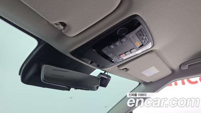 Kia Canival 2024 — photo 26