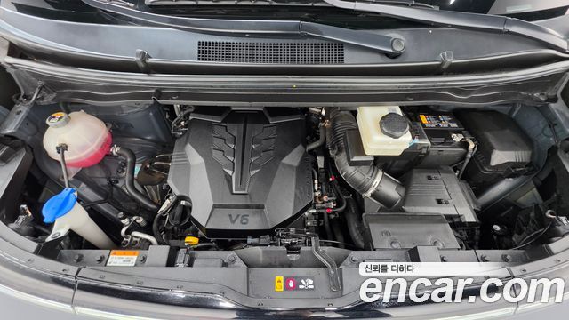 Hyundai Staria 2022 — photo 6
