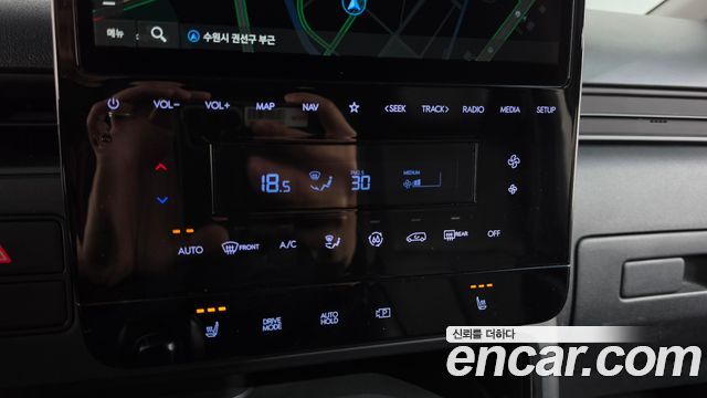 Hyundai Staria 2022 — photo 21