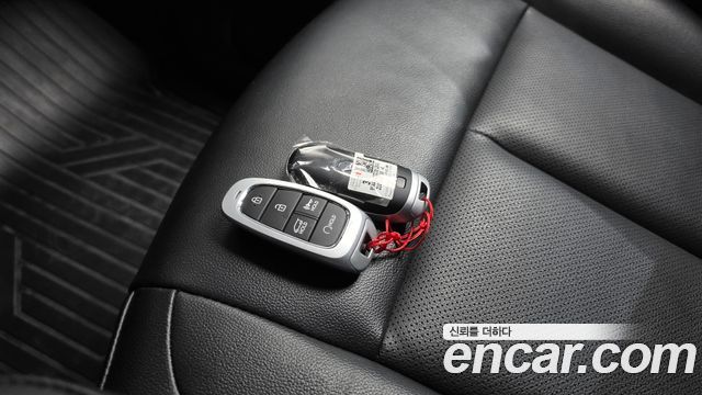 Hyundai Staria 2022 — photo 25
