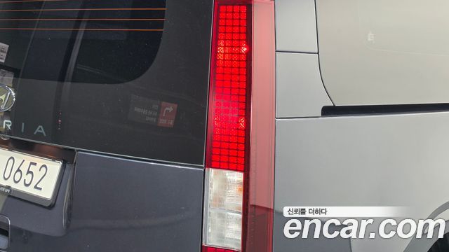 Hyundai Staria 2022 — photo 9