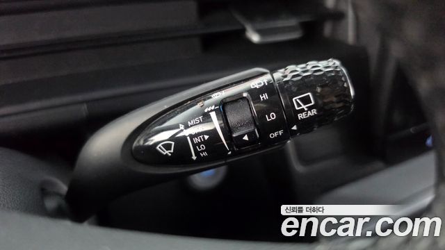 Hyundai Staria 2022 — photo 30