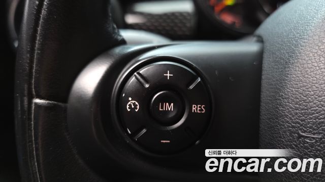 Mini Cooper 2014 — photo 17