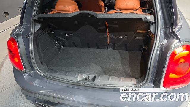 Mini Cooper 2014 — photo 20