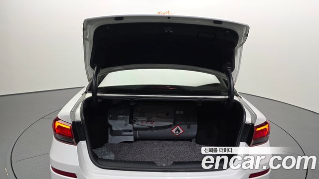 Kia K5 2019 — photo 20